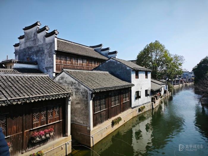 你们交着社保的，还有人买全民保·终身养老金吗？游戏画面